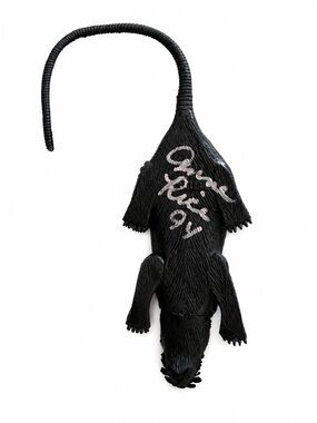 Anne Rice Autographed Vintage Large Black Rubber Rat Halloween Prop 9”